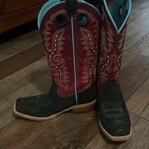 Ariat Women's Red and Black Western Boots